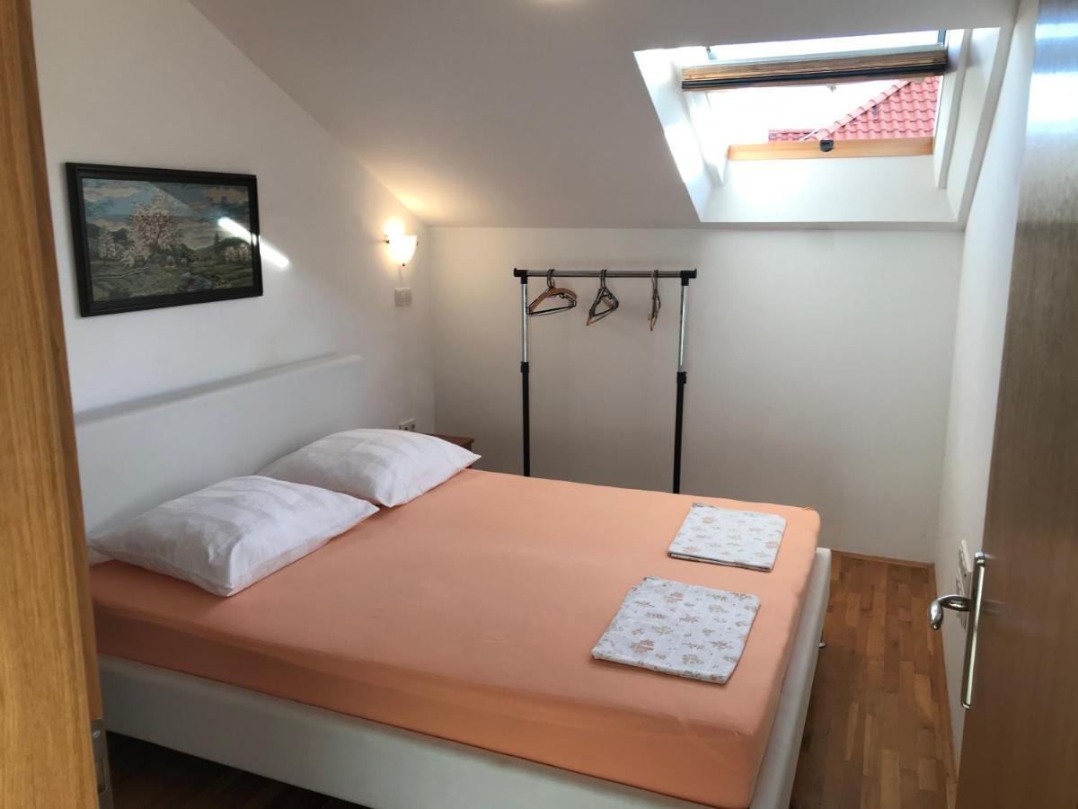 Gala Apartments Omis Ngoại thất bức ảnh