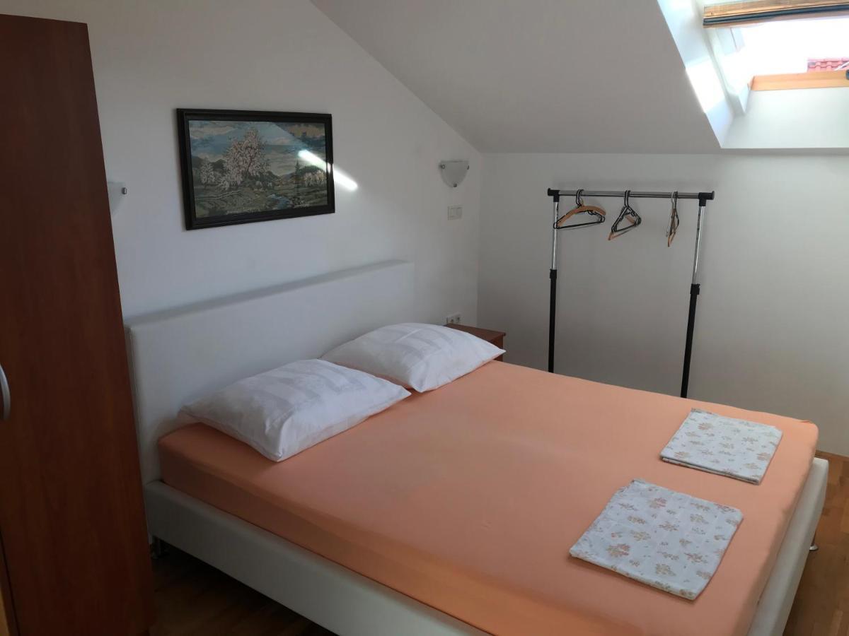 Gala Apartments Omis Ngoại thất bức ảnh